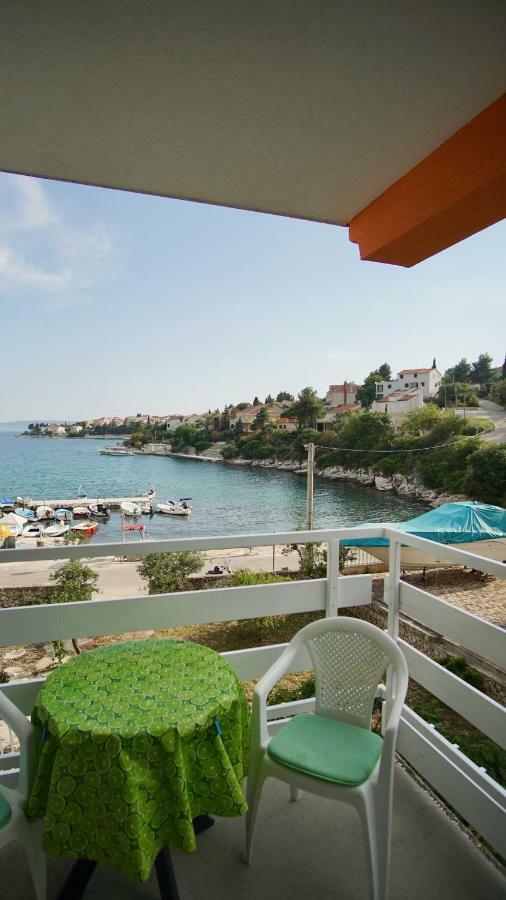 Apartmani Laura Trogir Luaran gambar