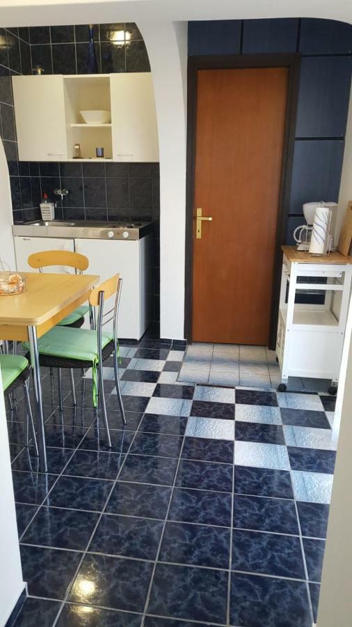 Apartmani Laura Trogir Luaran gambar